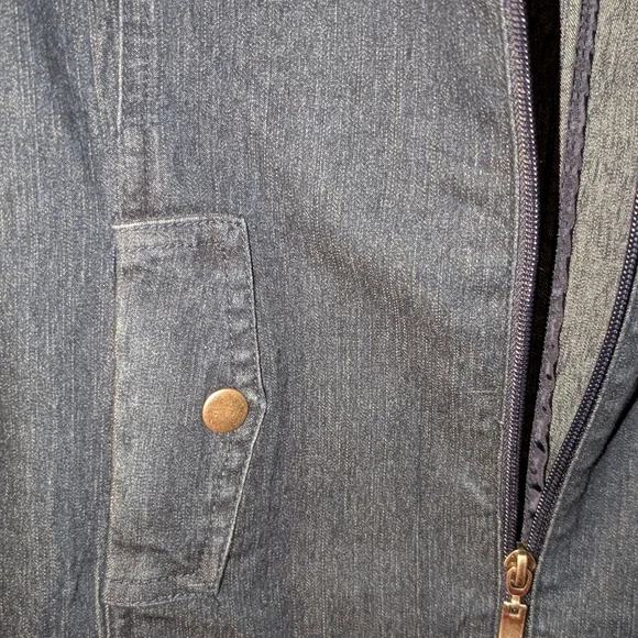 Studio Works Blue Jean Jacket with Stand-Up Collar and Relaxed Fit Size PL - Picture 3 of 6